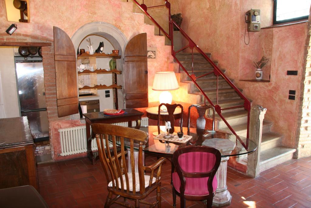 Poggio Alla Pieve Relais Calenzano Room photo